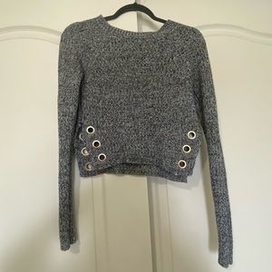 knit sweater with gold hops details